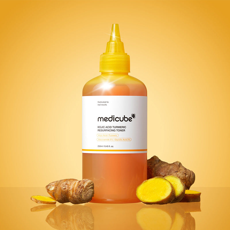 Kojic Acid Turmeric Resurfacing Toner Medicube