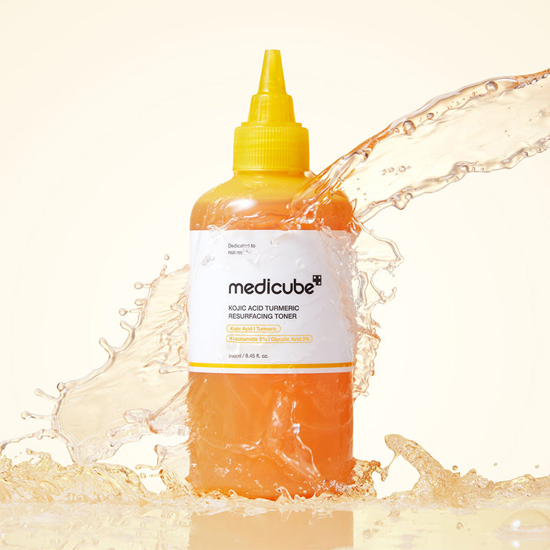 Kojic Acid Turmeric Resurfacing Toner Medicube