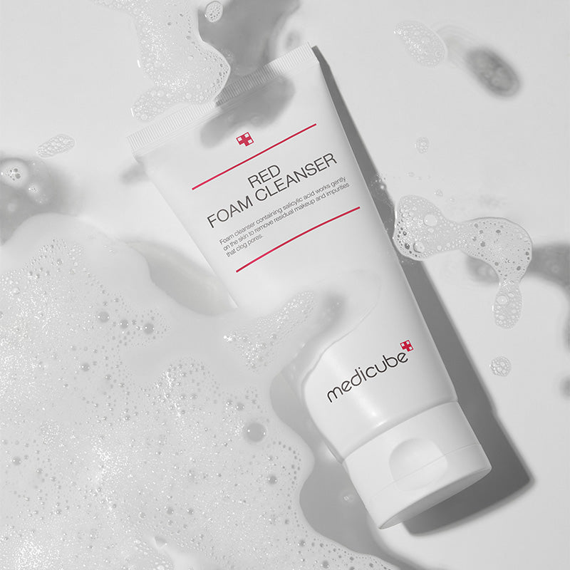 Red Foam Cleanser Medicube